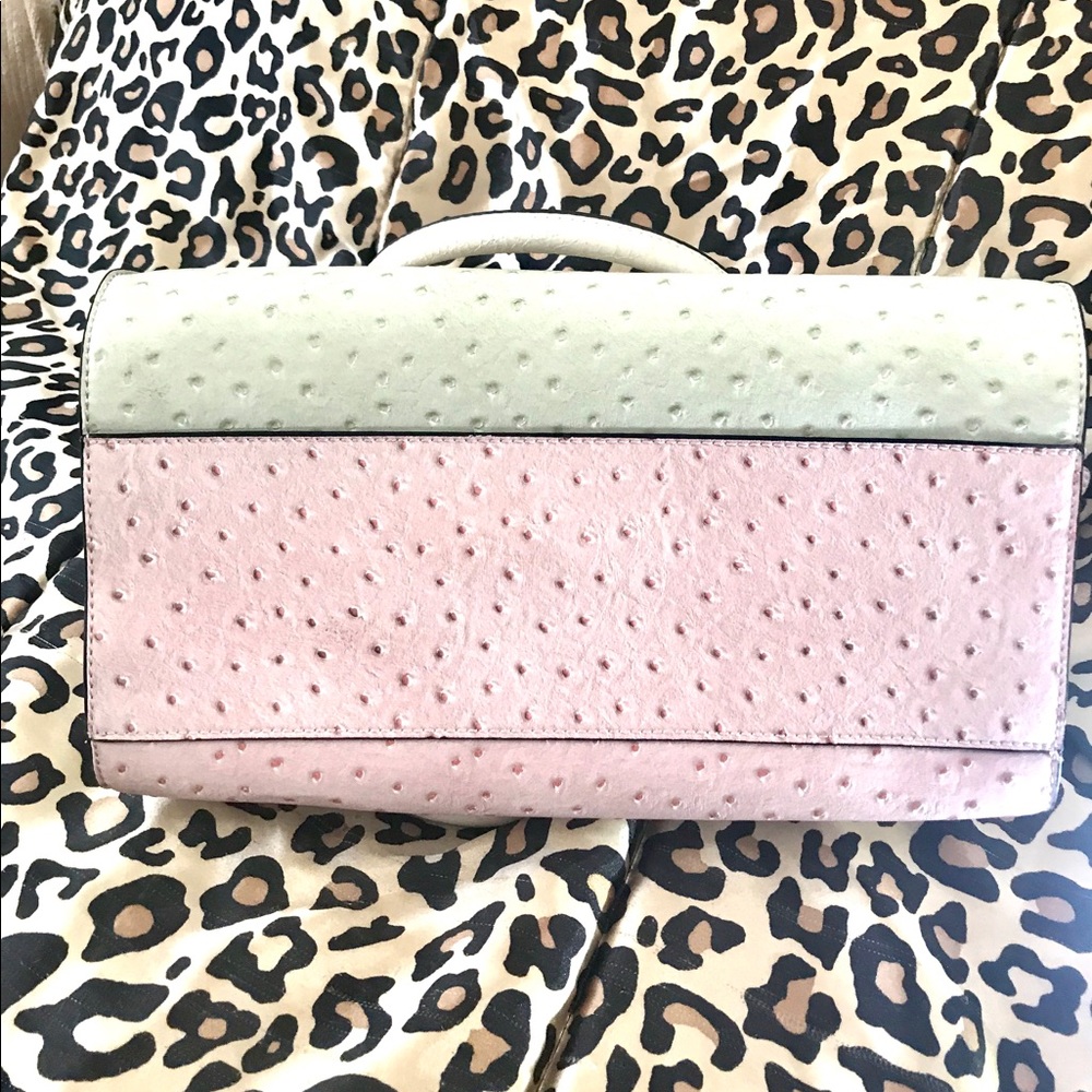 GUESS “Bandon” Handbag - Picture 4 of 6